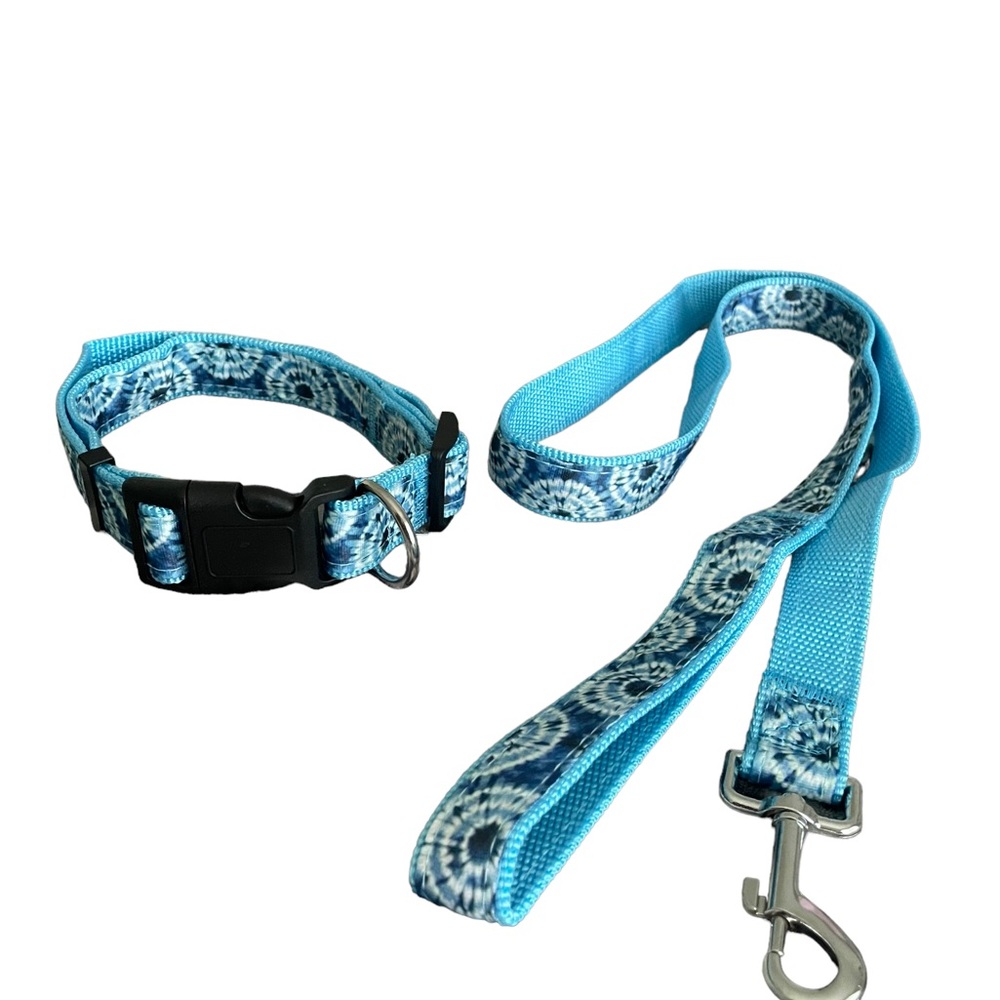 Matching Blue And White Dog Collar and Leash Set